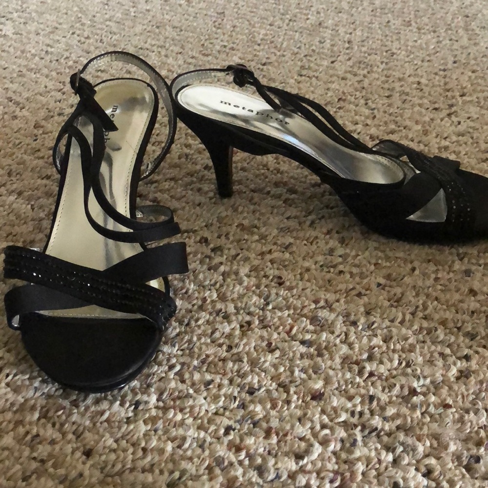 Black heel sandals in great condition